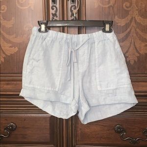 Bella Dahl Linen Light Chambray Shorts